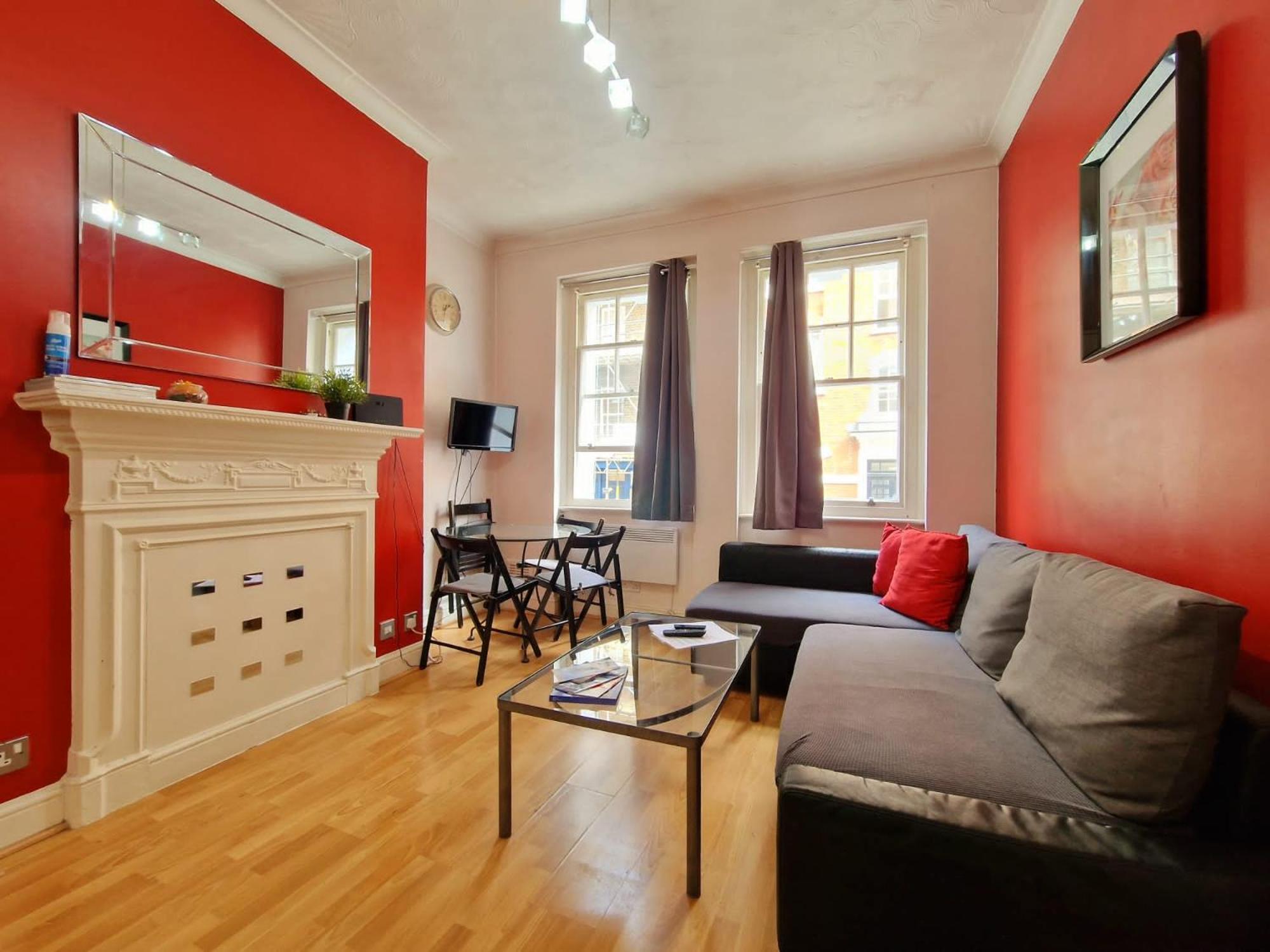 Cozy Flat, 5 Minute Walk To Oxford Circus * Londra